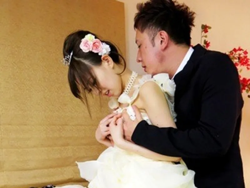 Cô dâu bị quản lý cưỡng dâm trong đêm trước ngày cưới